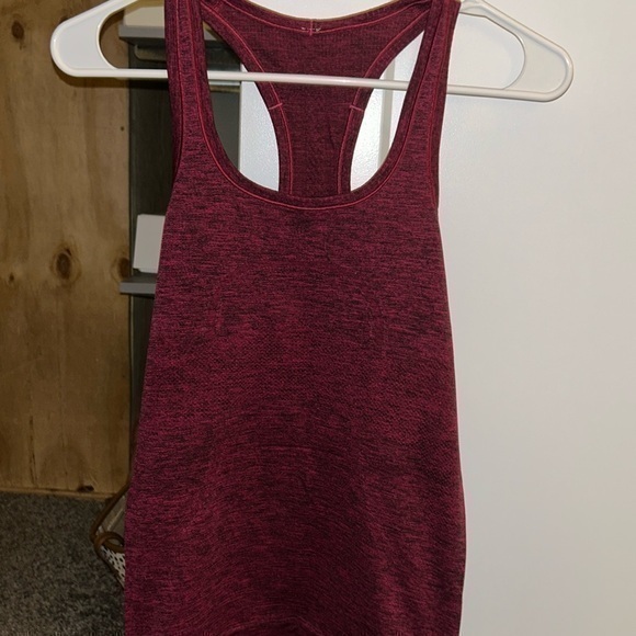 lululemon athletica Tops - Lululemon swiftly tank